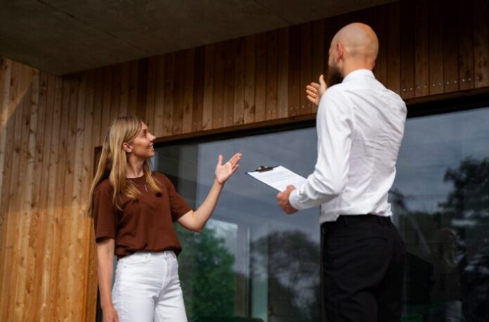 Essential Considerations for Prospective Luxury Homebuyers Essential Considerations for Prospective Luxury Homebuyers