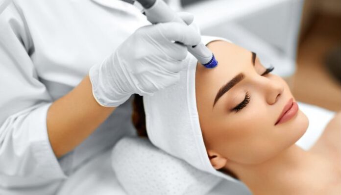 Microneedling for Younger-looking Skin Microneedling for Younger-looking Skin
