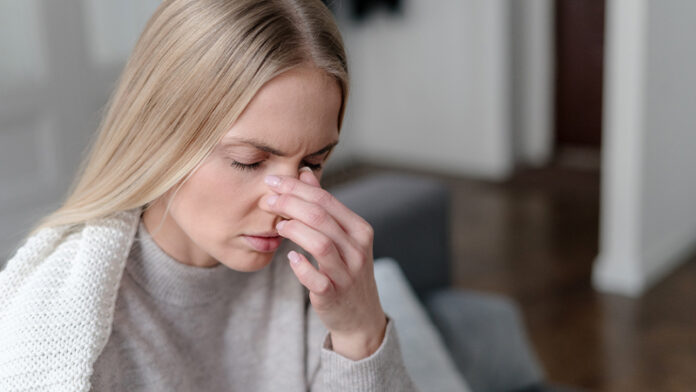 Recognizing the Symptoms of Sinusitis Recognizing the Symptoms of Sinusitis