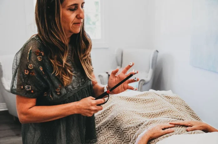 Services Offered at a Holistic Medicine Clinic Services Offered at a Holistic Medicine Clinic