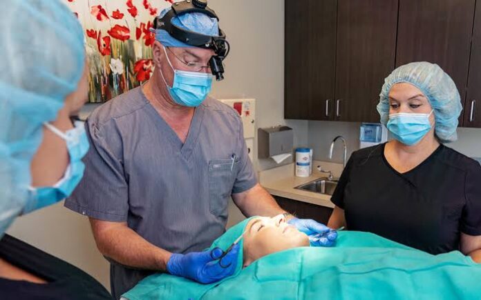 The Role of a Plastic Surgeon in Reconstructive Surgery The Role of a Plastic Surgeon in Reconstructive Surgery