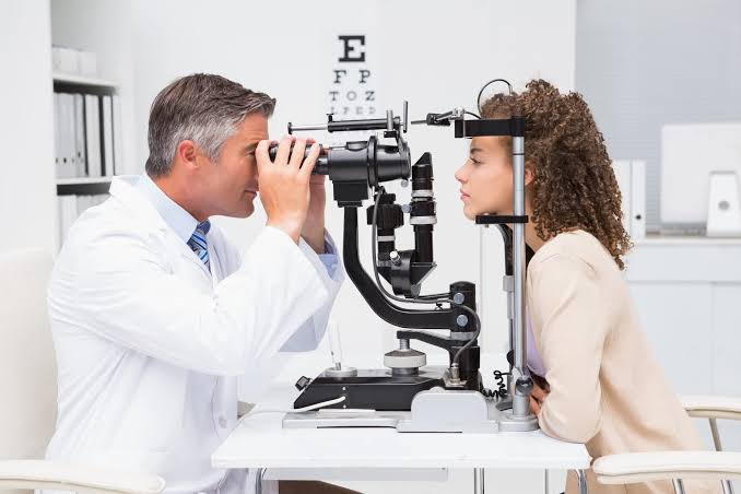 What To Expect During Your Eye Doctor Appointment What To Expect During Your Eye Doctor Appointment