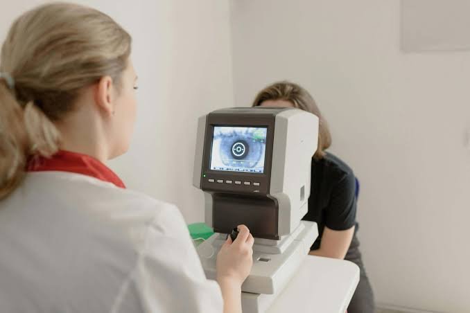 How To Choose the Right Eye Doctor for Your Vision Care How To Choose the Right Eye Doctor for Your Vision Care